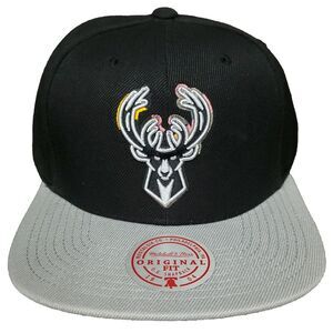 Milwaukee Bucks Mitchell & Ness NBA Snapback Hat Cap‎ 3D Logo Black Gray NWT
